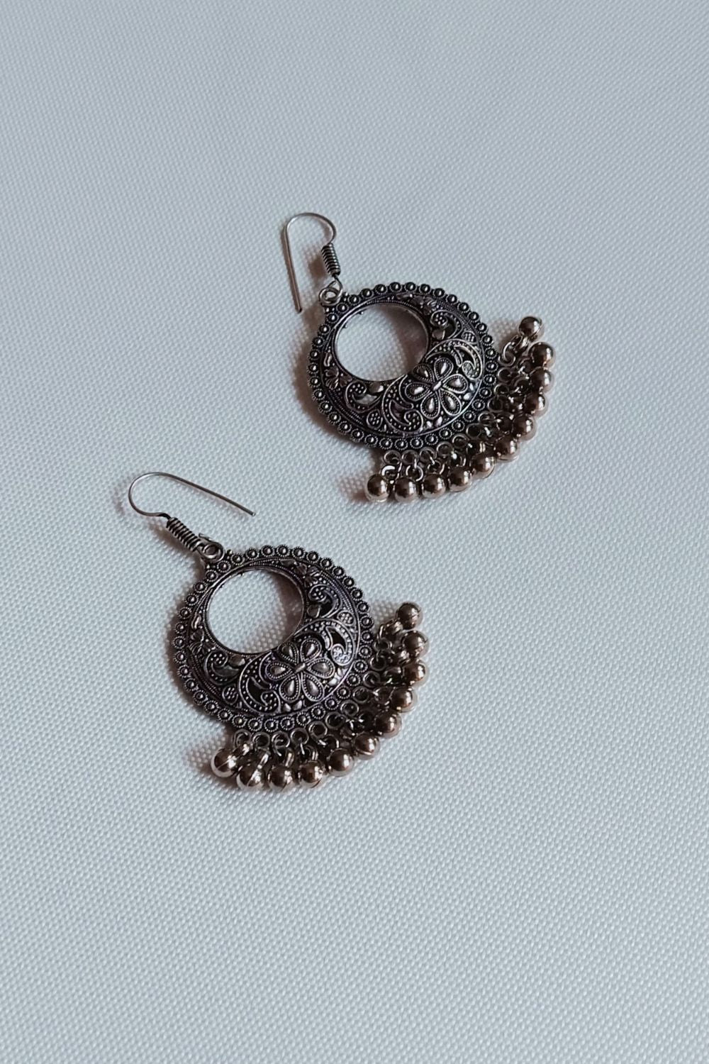 Vanya - Oxidised Chandbali