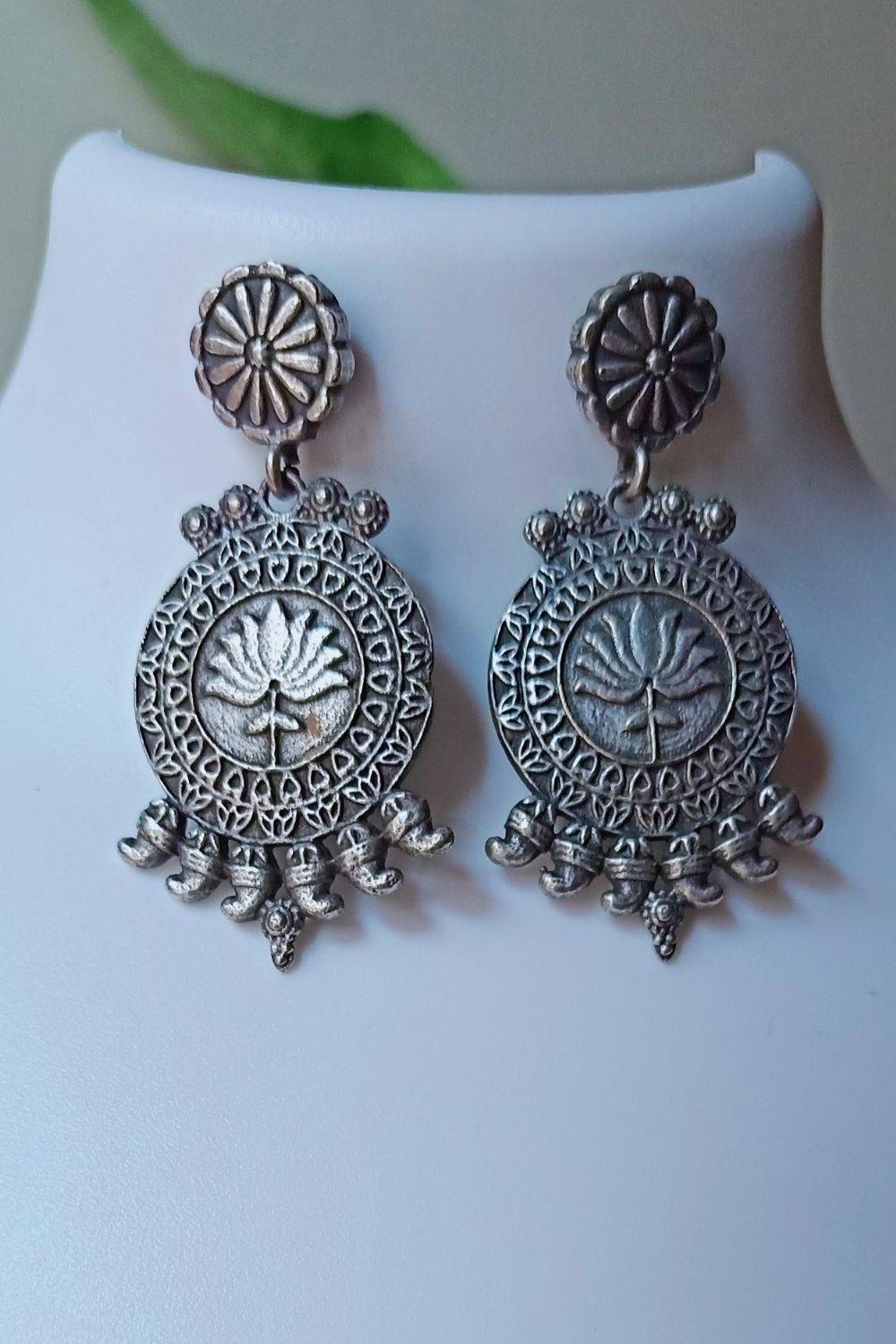 Ekta - Premium Quality Oxidised Dangler