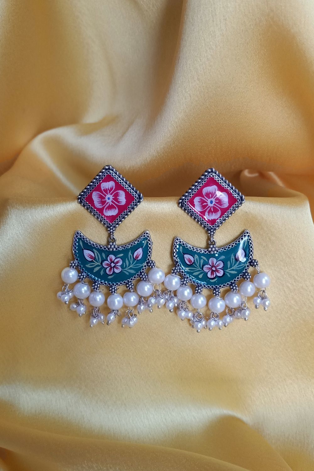 Faaria (Green & Red) - Premium Quality Oxidised Chandbali