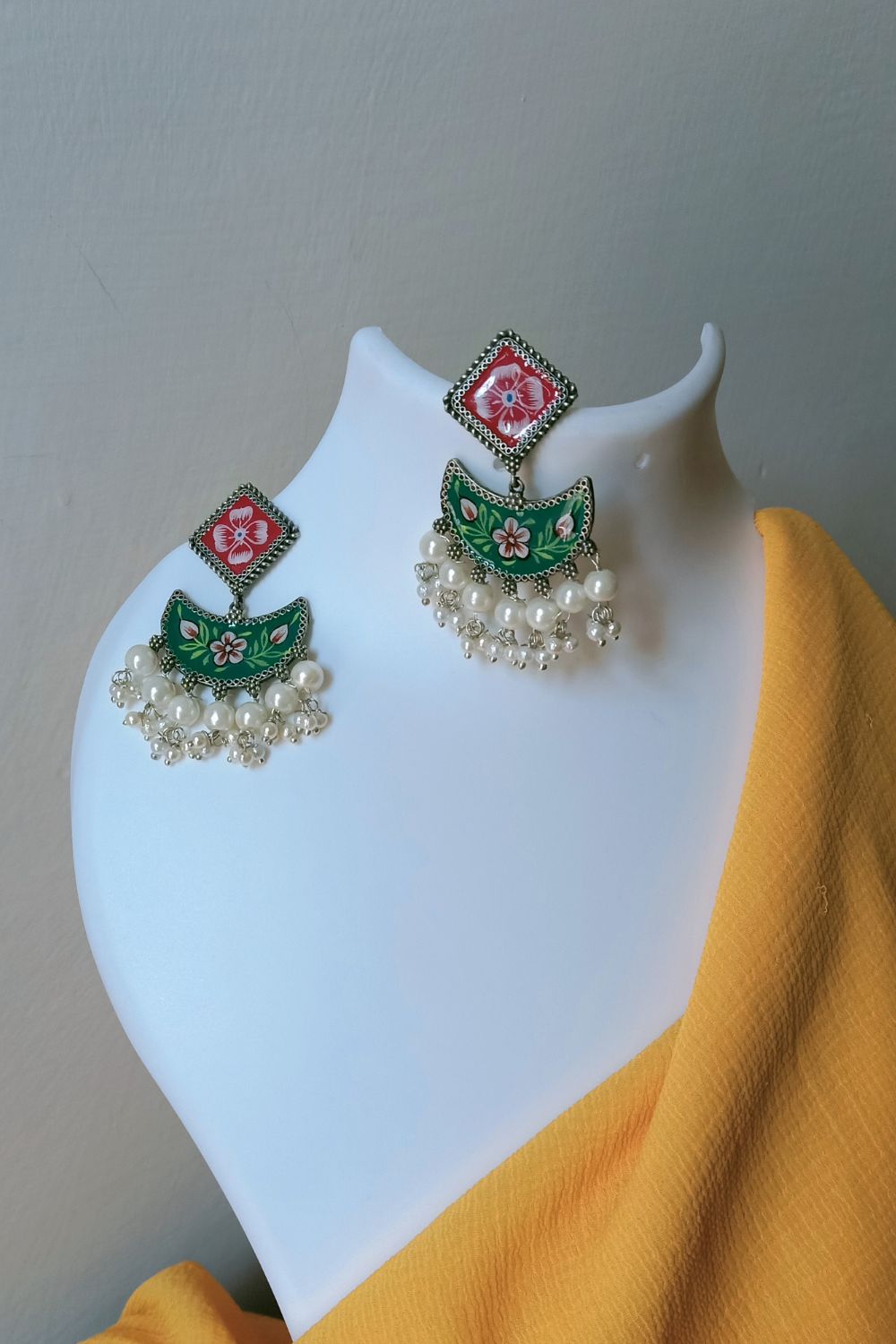 Faaria (Green & Red) - Premium Quality Oxidised Chandbali