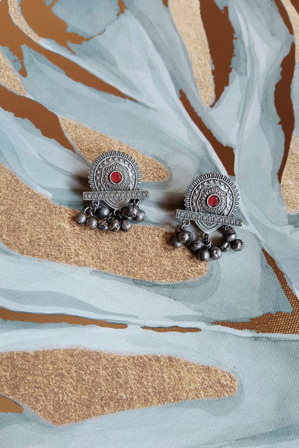 Garvari (Red) - Premium Quality Oxidised Stud