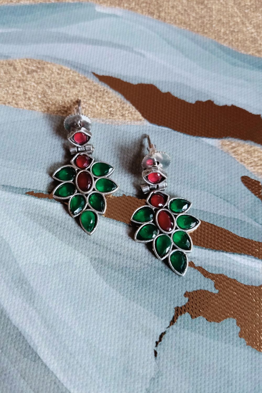 Indu (Green & Red) - Premium Quality Oxidised Dangler