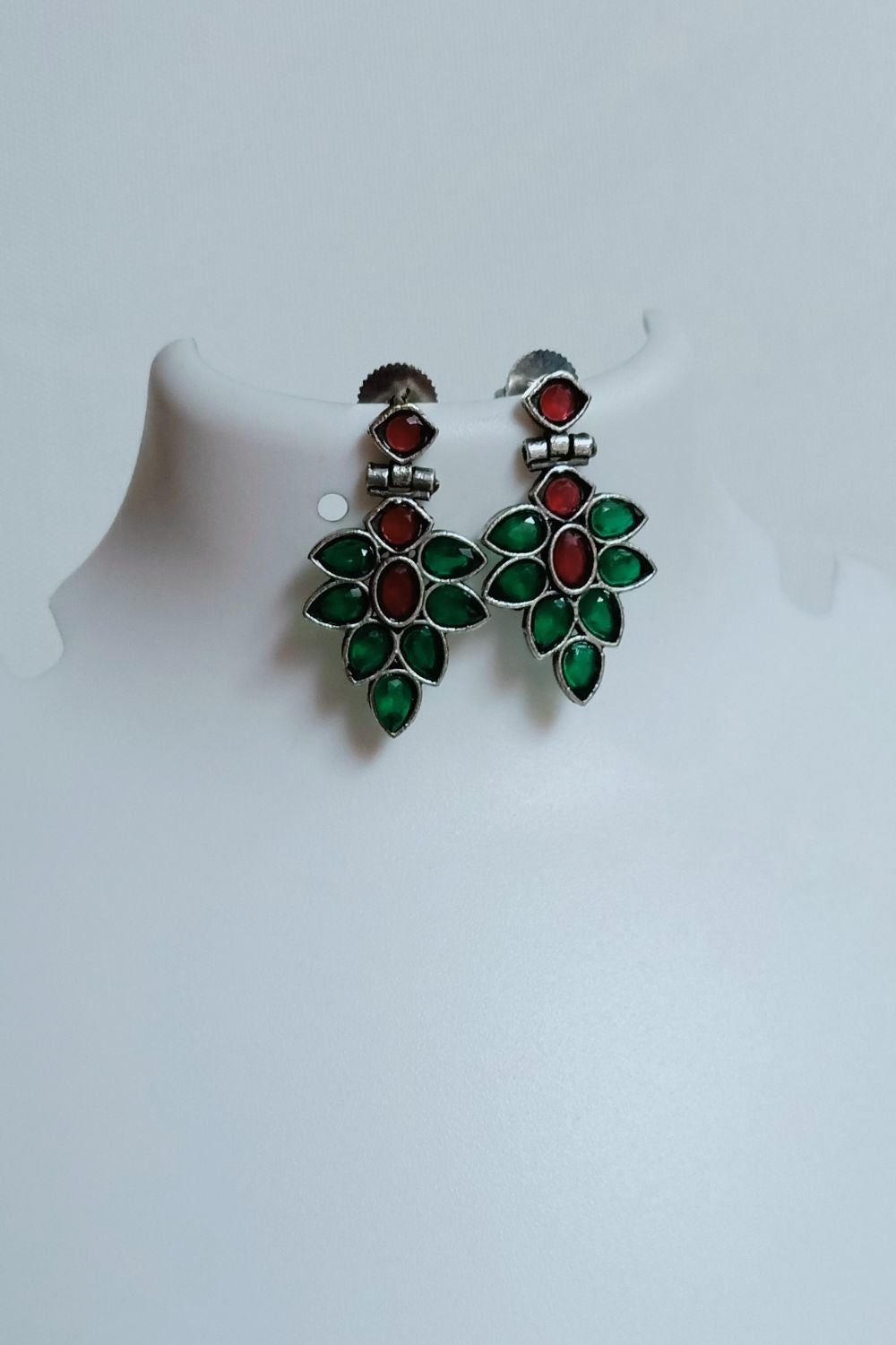 Indu (Green & Red) - Premium Quality Oxidised Dangler