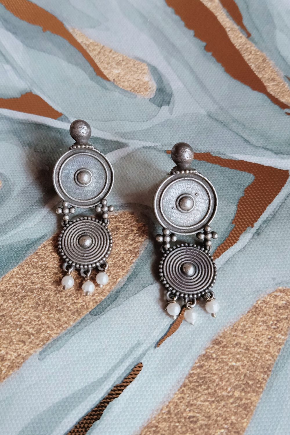 Janyaa - Premium Quality Oxidised Dangler