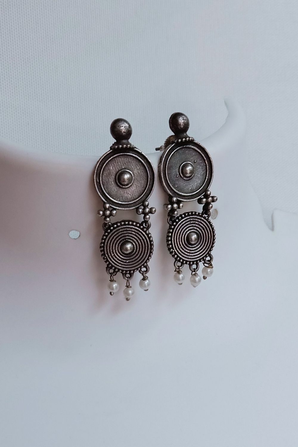 Janyaa - Premium Quality Oxidised Dangler