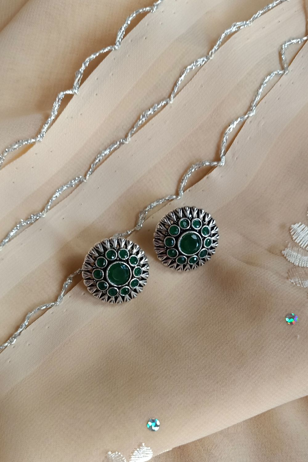 Pavanii (Green) - Premium Quality Oxidised Stud