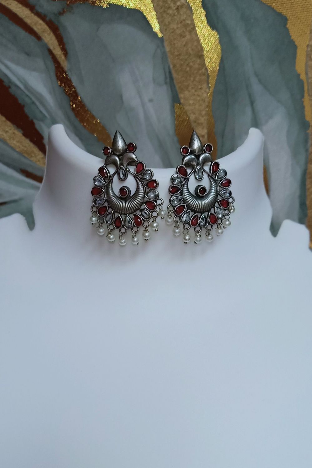 Ratna (Red and White) - Premium Quality Oxidised Stud