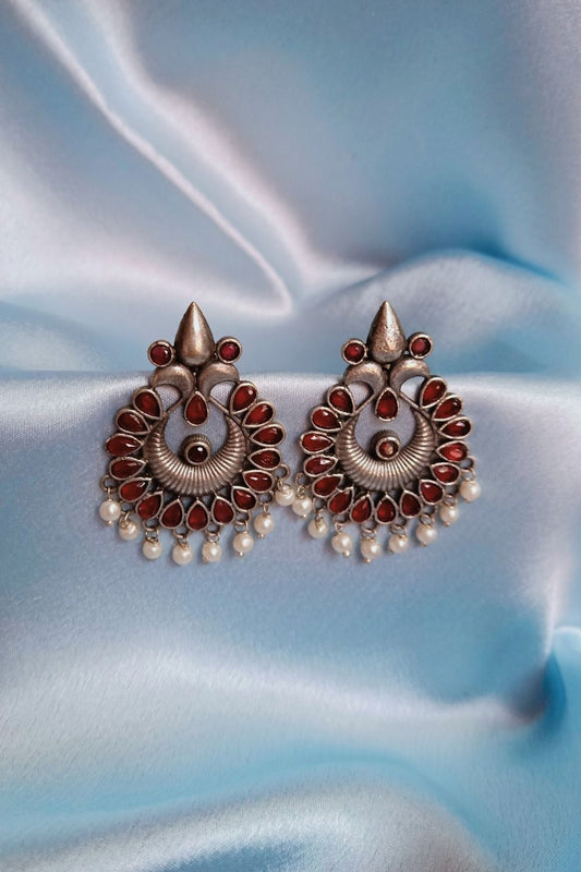 Ratna (Red) - Premium Quality Oxidised Stud