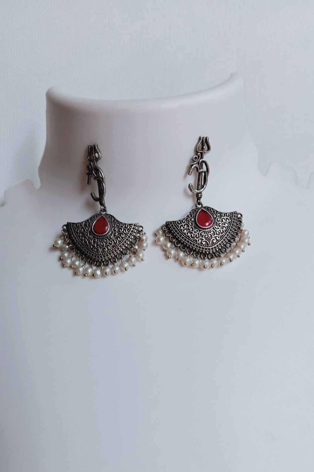 Rudra (White Beads) - Oxidised Dangler