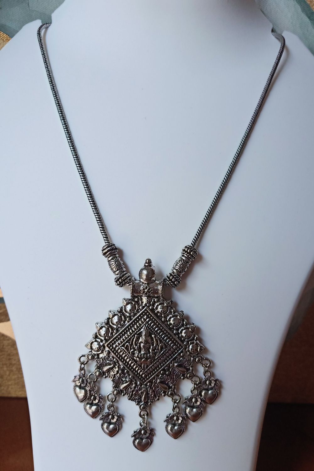 Tanuja - Medium Size Oxidised Chain Necklace with Pendant